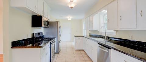 Building Photo - 8807 McAvoy Dr