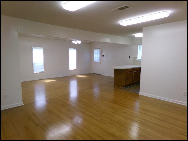Building Photo - 11423 Birchwood Dr