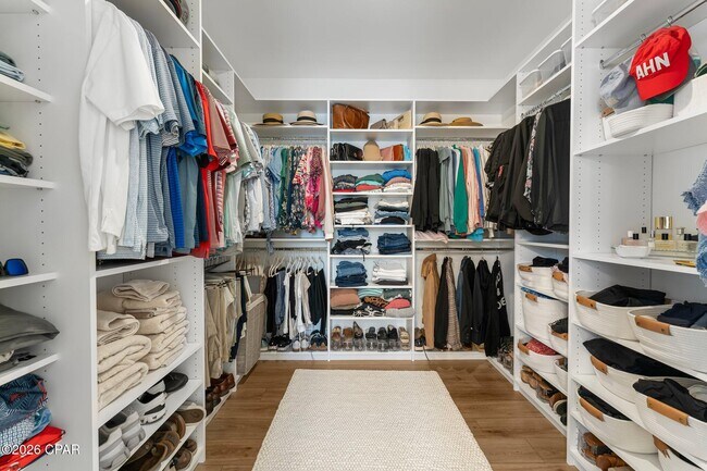 Building Photo - 1663 Rushes Ave