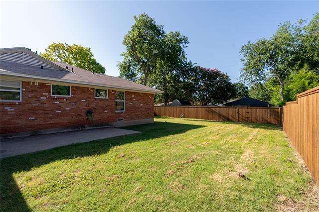 Building Photo - 713 Nottingham Dr