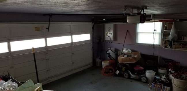 Building Photo - 1789 Vauxhall Rd