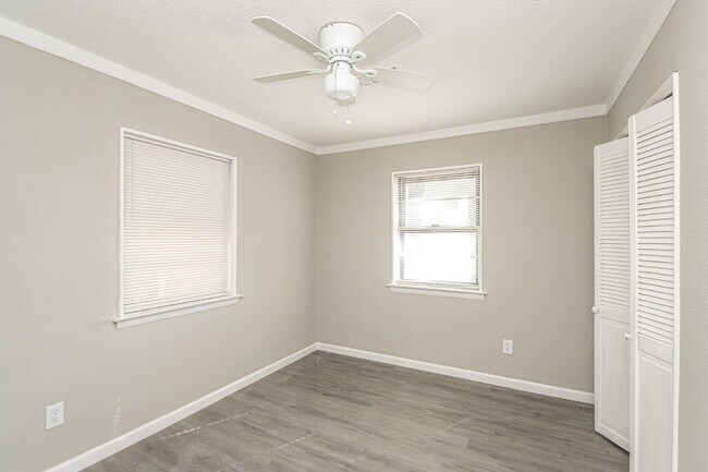 Building Photo - Charming 3-Bedroom Home on a Spacious Lot in Benton, AR – Perfect for Comfortable Living!