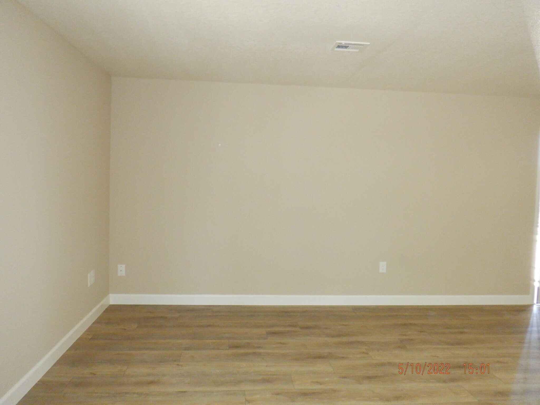 Building Photo - 9885 E La Palma Ave