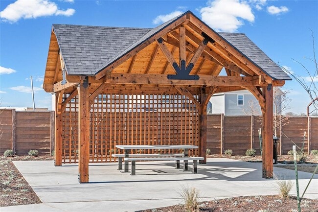 Building Photo - 113 Desert Hare Dr