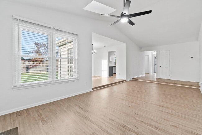 Building Photo - Ocean Lakes