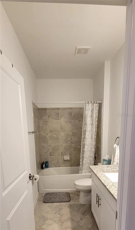 Building Photo - 2168 Gardenia Ave