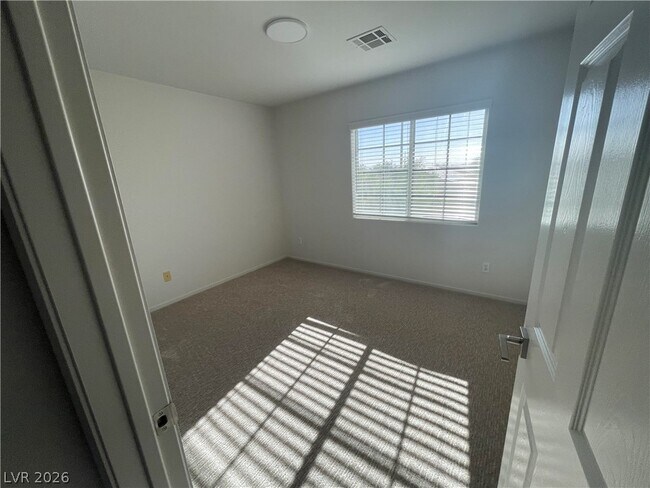 Building Photo - 5306 Spring Canyon St