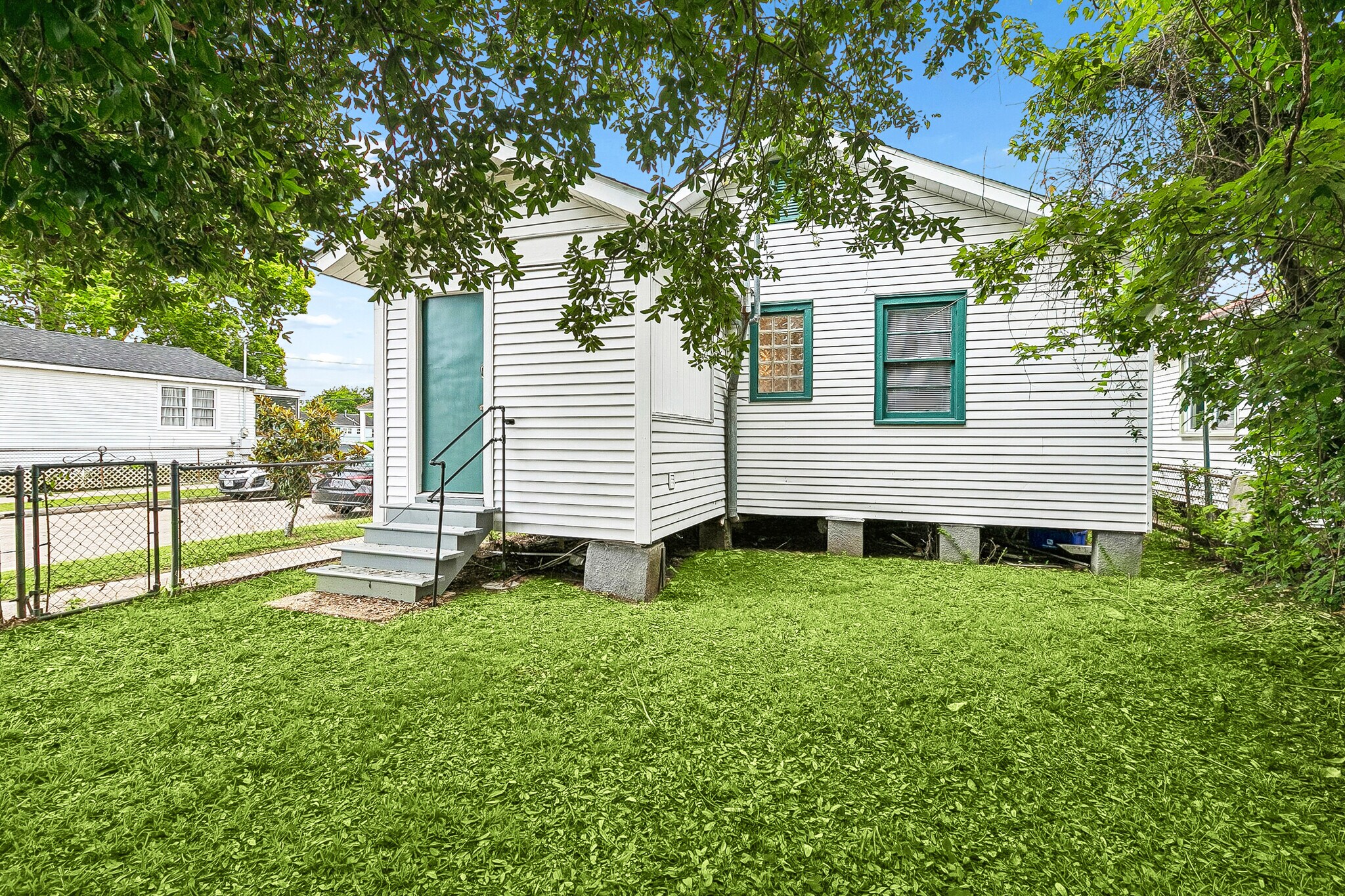 Backyard - 440 Wagner St