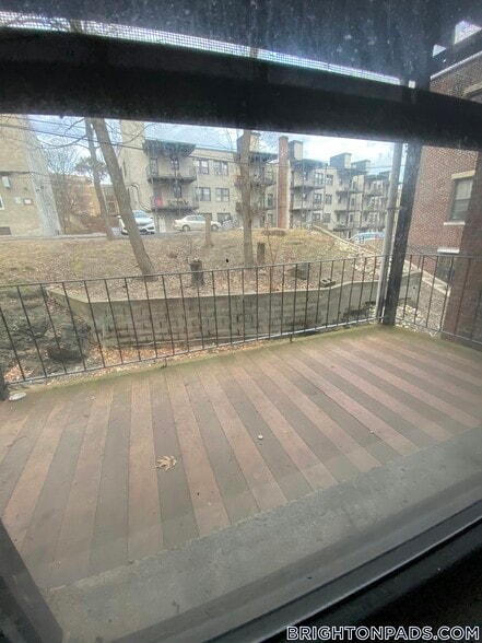 Building Photo - 17 Cummings Rd