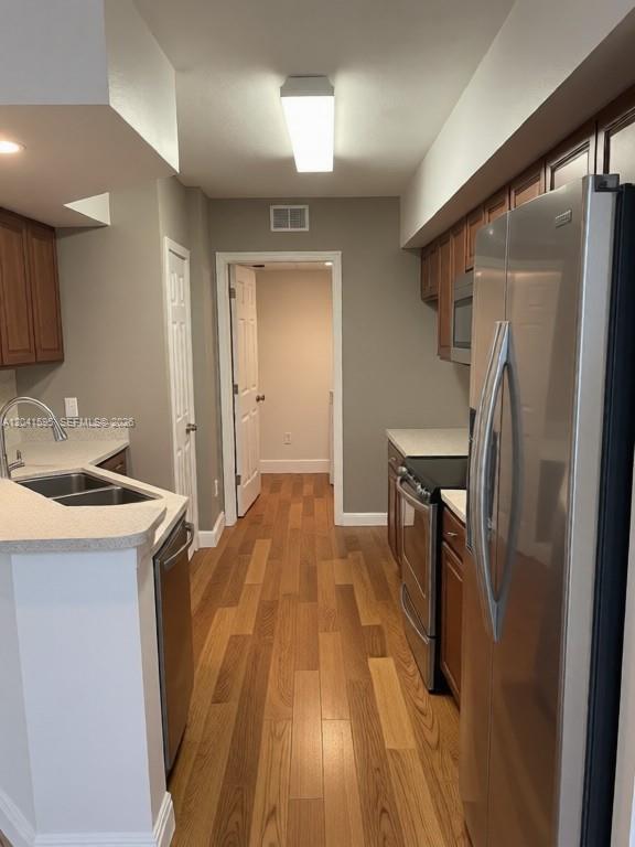 Building Photo - 738 Crest Pines Dr