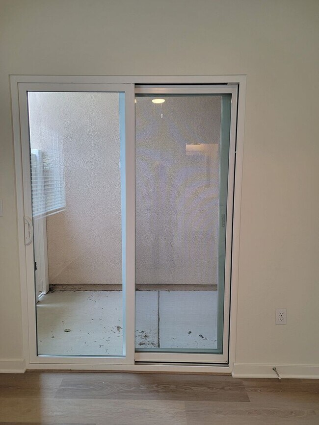 Building Photo - 9388 Olive St