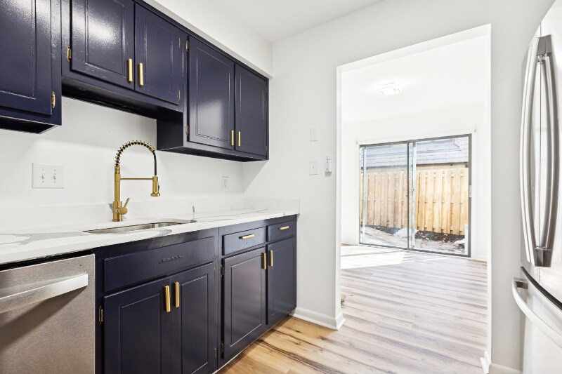 Building Photo - 1561 Malibu Pl