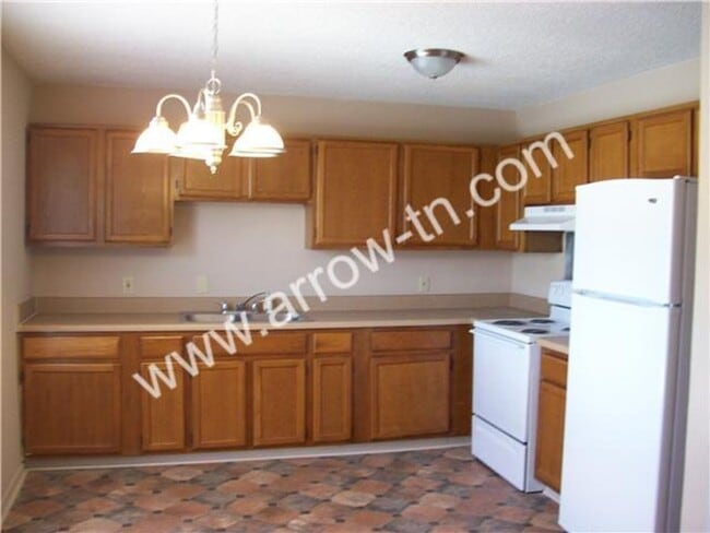 Building Photo - North-East Nashville 3 bedroom Townhome