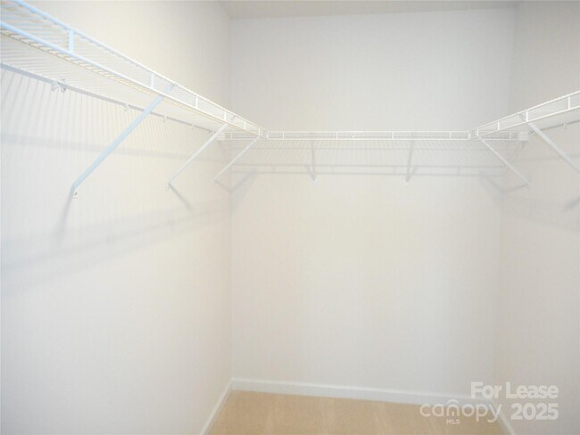 Building Photo - 9339 Arbor Creek Dr