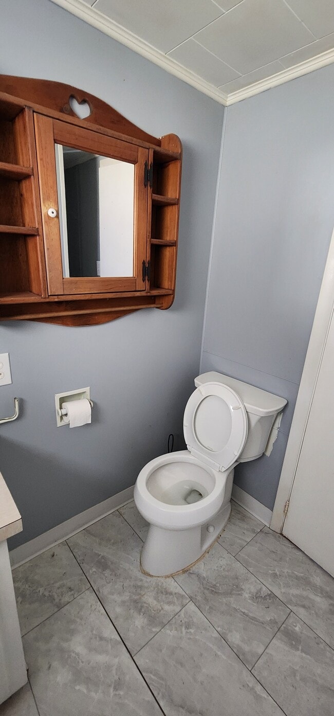 Building Photo - 10190 Licking Creek Rd