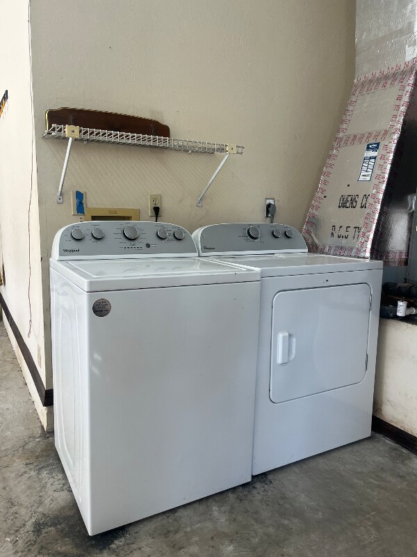 Building Photo - 7 Teak Ct