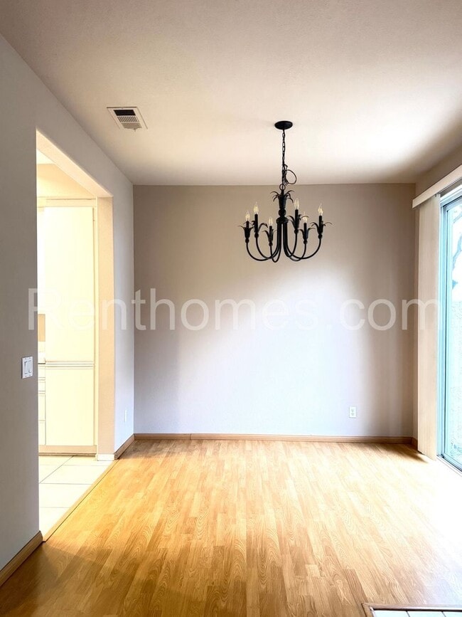 Building Photo - 11553 Westview Pkwy