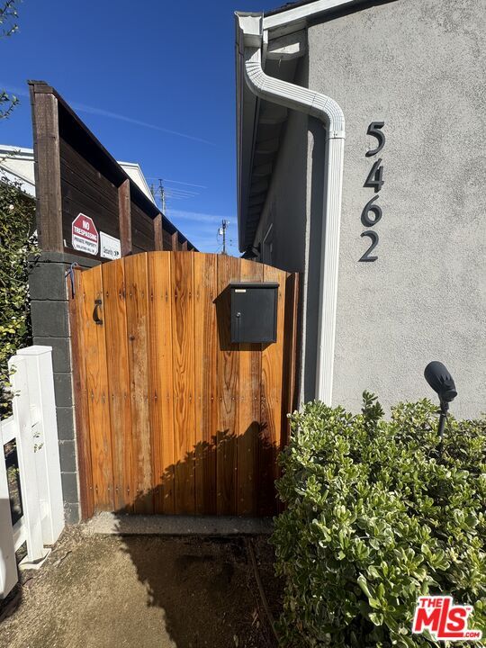 Building Photo - 5460 Burnet Ave