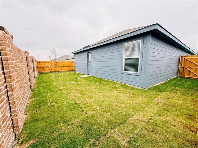 Building Photo - 12443 Lost Rock Dr