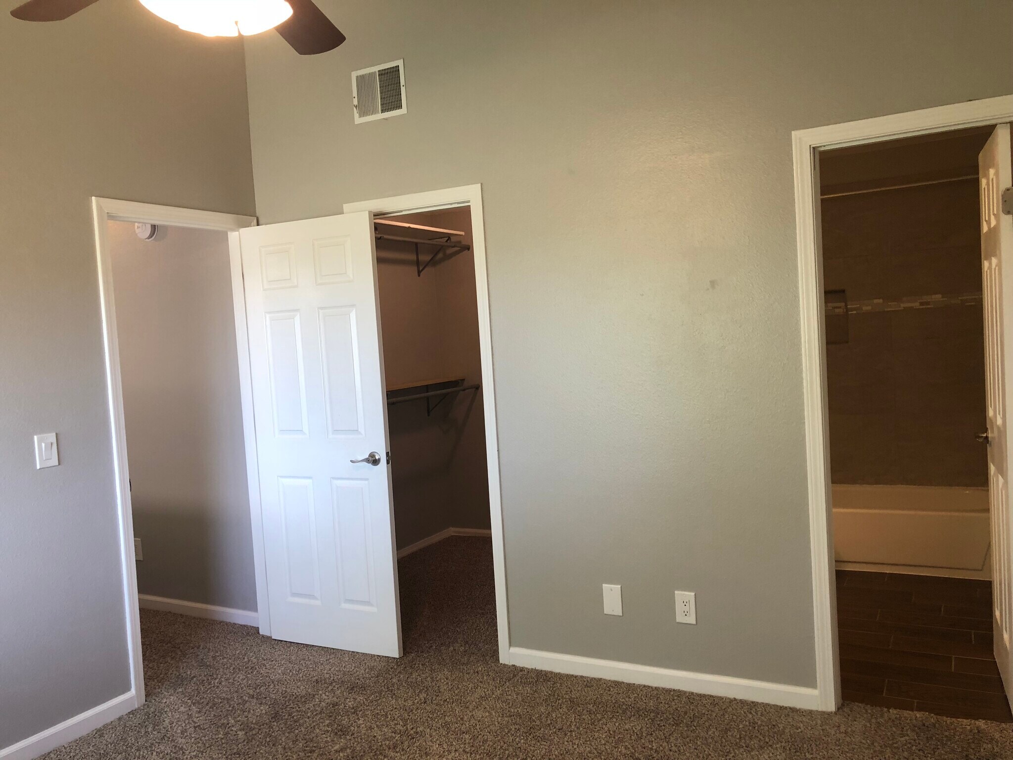 Second Bedroom - 422 Wright St