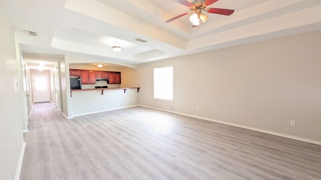 Building Photo - 3601 N Arroyo Park Ln