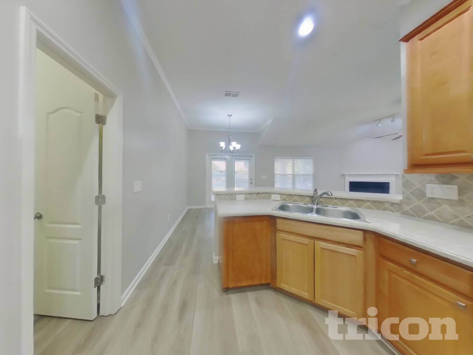 Building Photo - 13899 White Heron Pl