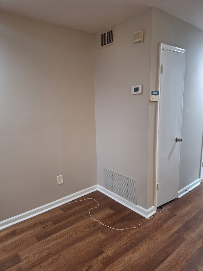 Building Photo - 867 Brandy Oaks Ln