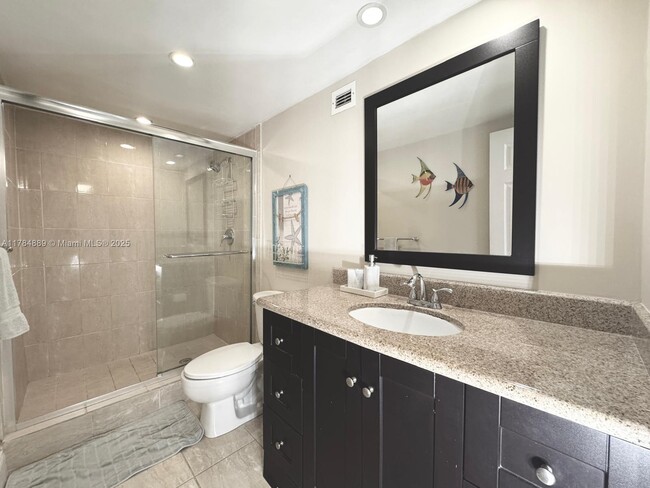 Building Photo - 3800 S Ocean Dr