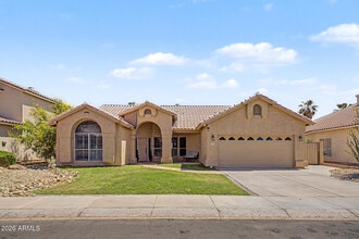 Building Photo - 6217 W Monona Dr