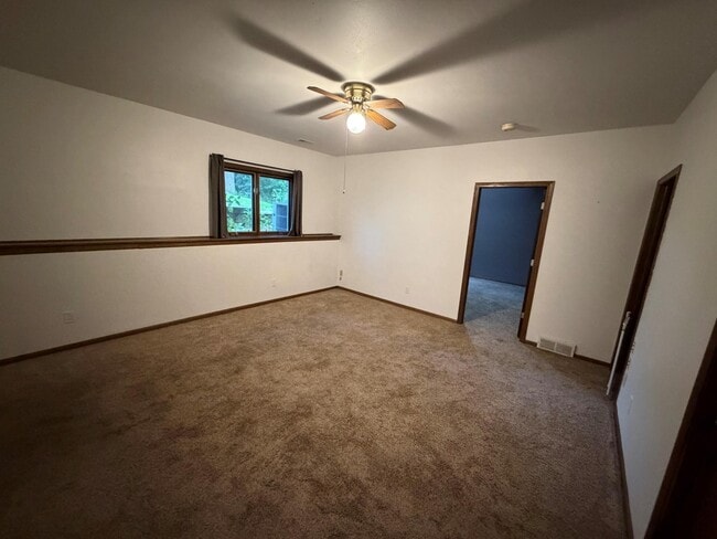Building Photo - 2568 Pebble Valley Rd