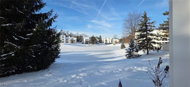 Building Photo - 6667 Hidden Lake Trail