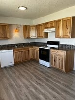 Building Photo - 2688 Milo Dr