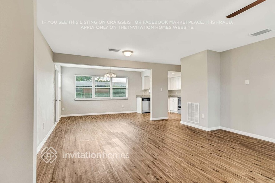 Building Photo - 4516 King Cole Blvd