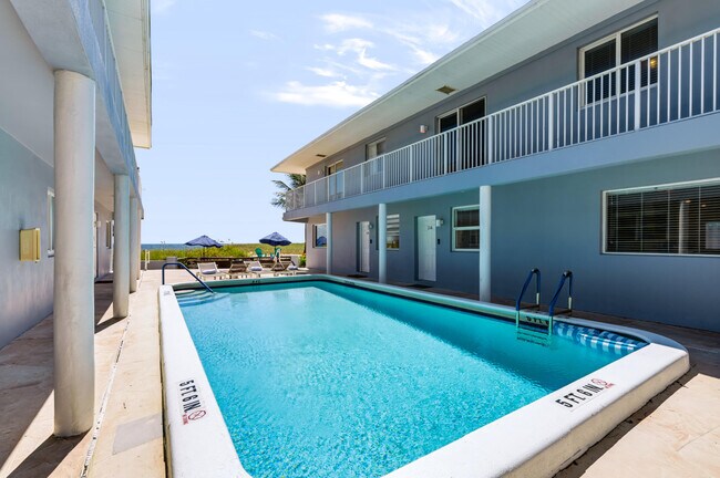 Building Photo - 604 N Ocean Blvd