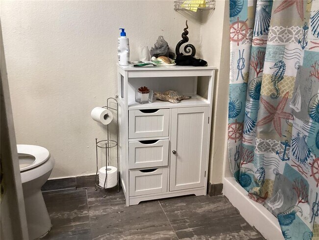 Building Photo - 134 Inconnu Ct