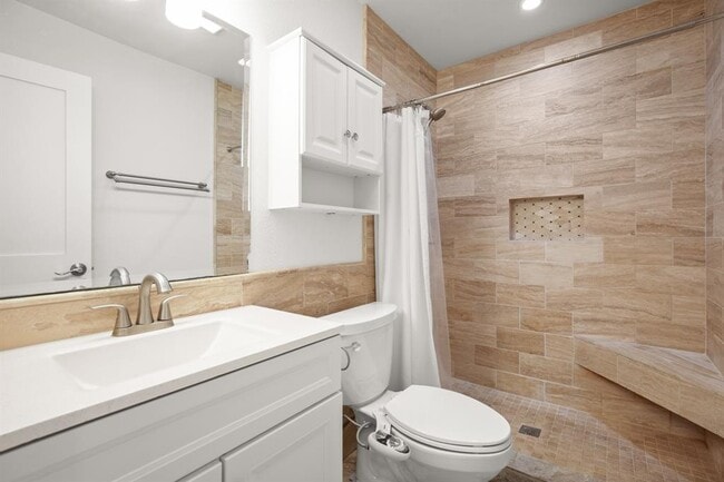 Building Photo - 1212 Dunstan Dr