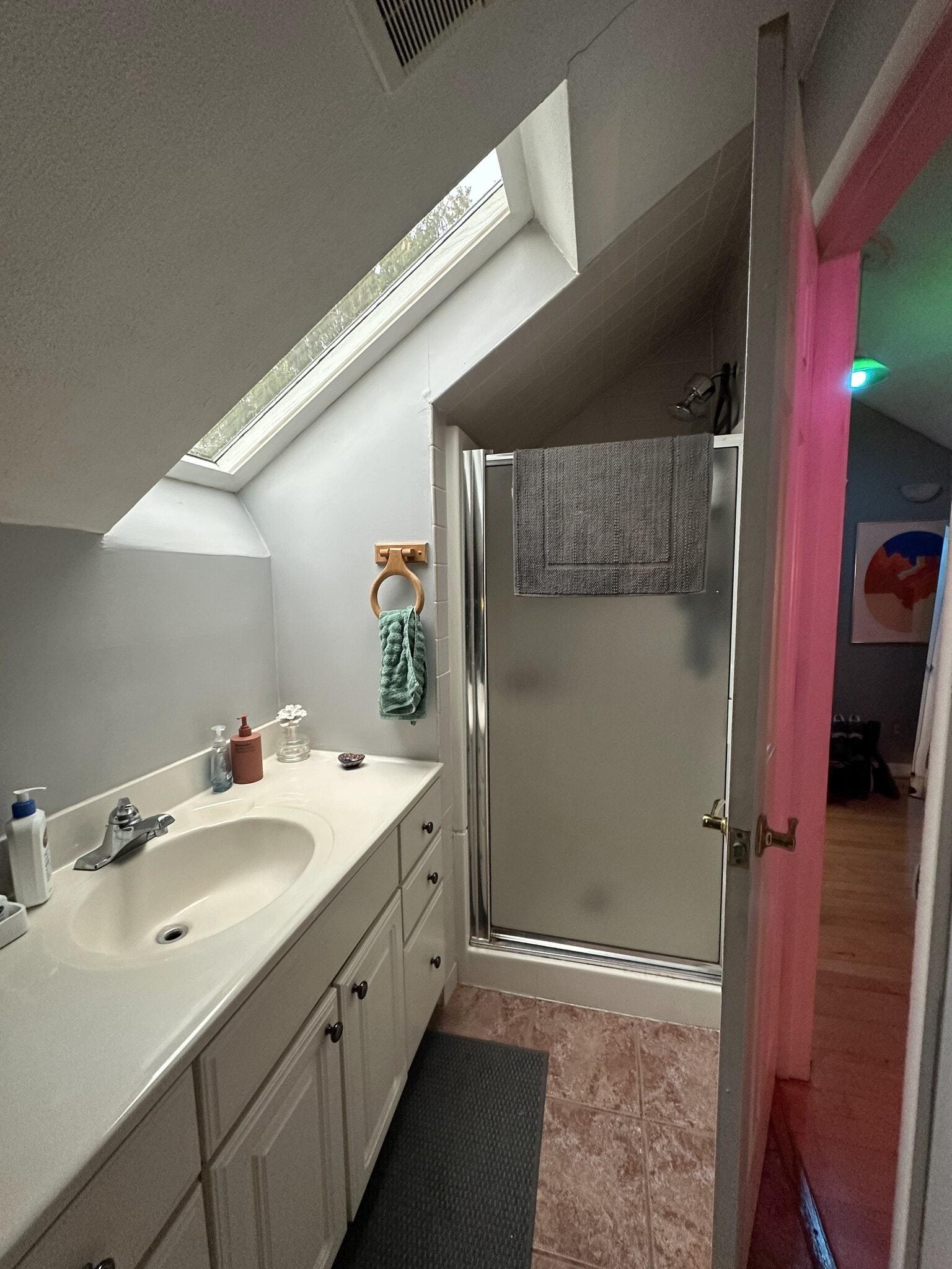 Building Photo - 543 Clarendon St