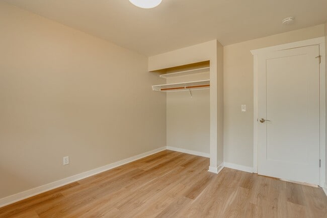 Building Photo - 4409 S 292nd St