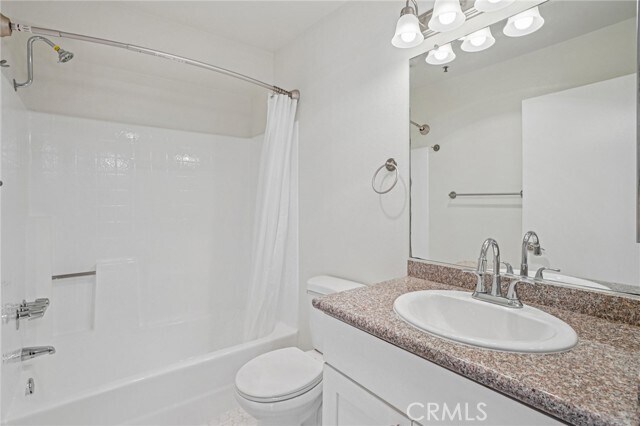 Building Photo - 11162 Camarillo St