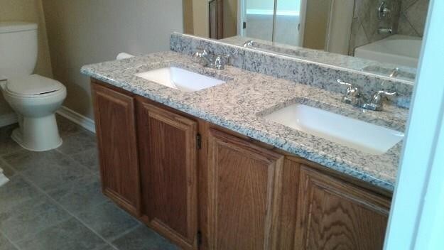 Building Photo - 4748 Bracken Dr