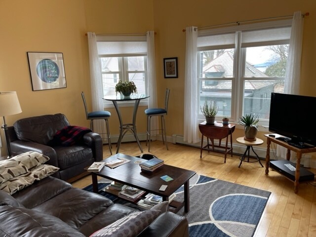 Building Photo - 62 Lakeview Ter