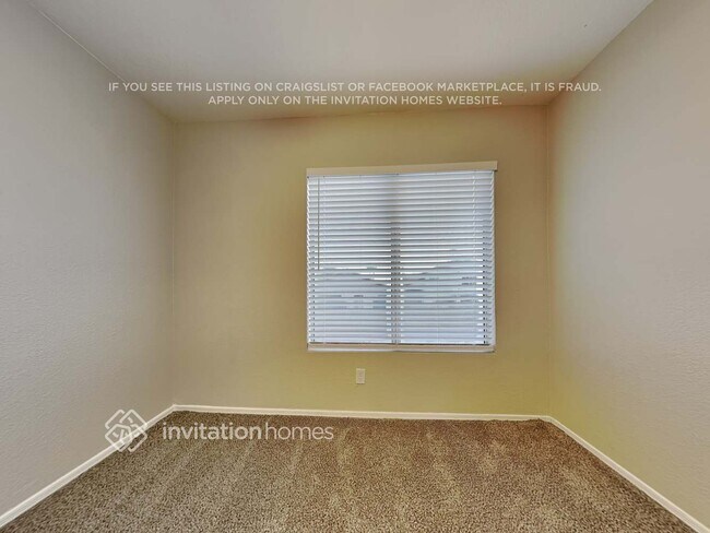 Building Photo - 1339 E Park Ave