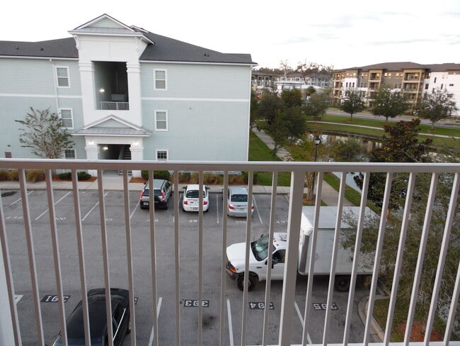 Building Photo - Very nice 3/2 at Southside and JTB