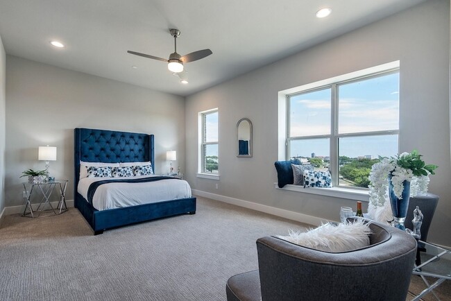 Building Photo - 770 N Plano Rd