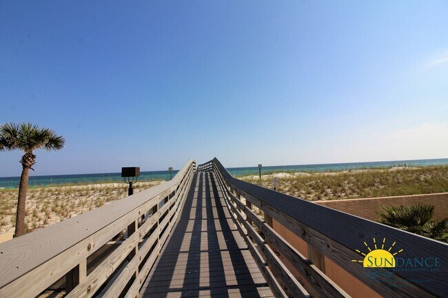 Building Photo - Charming 1-Bed, 1-Bath (Furnished Optional...