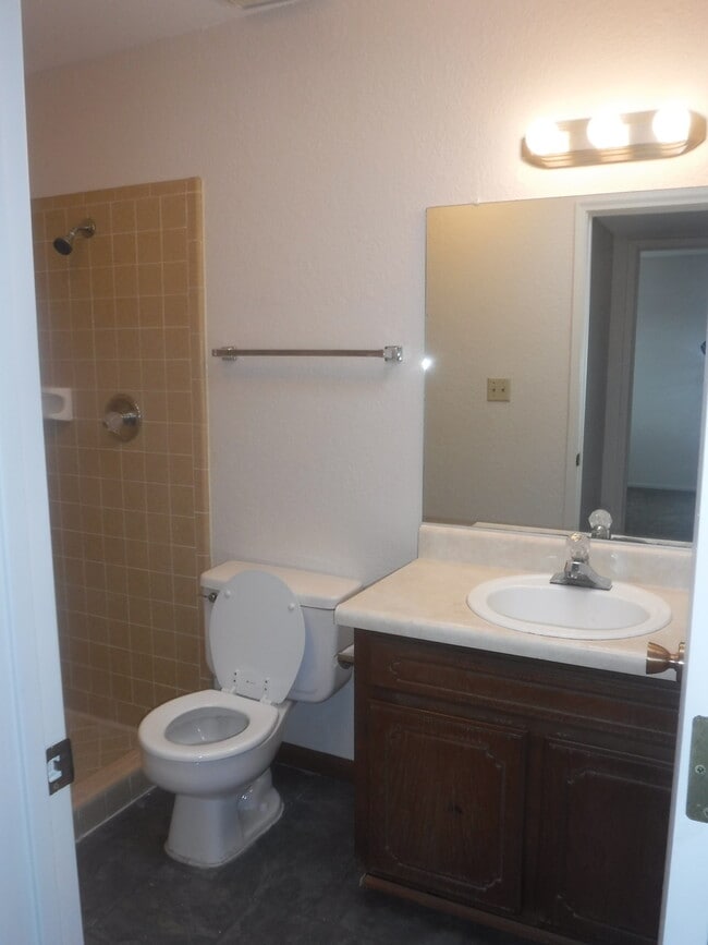 Building Photo - 4319 Avenida Cochise