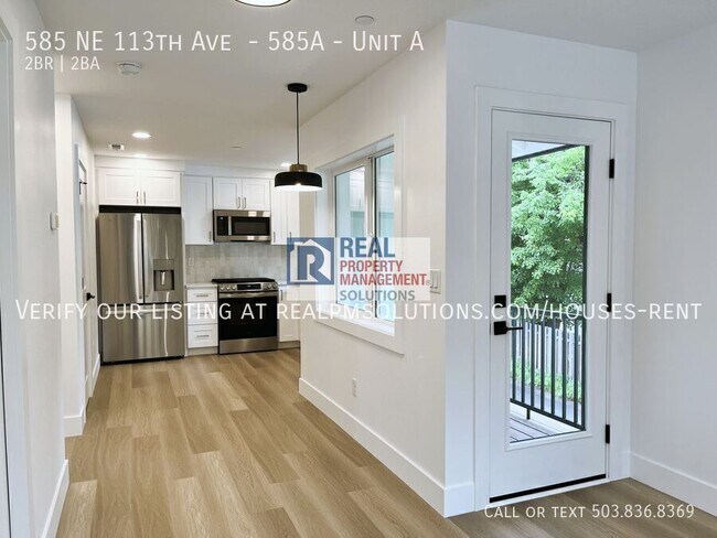 Building Photo - 585 NE 113th Ave