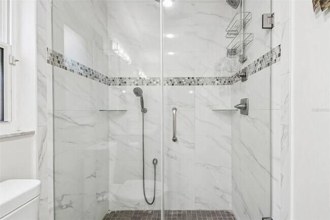 Building Photo - 4161 Rolling Springs Dr