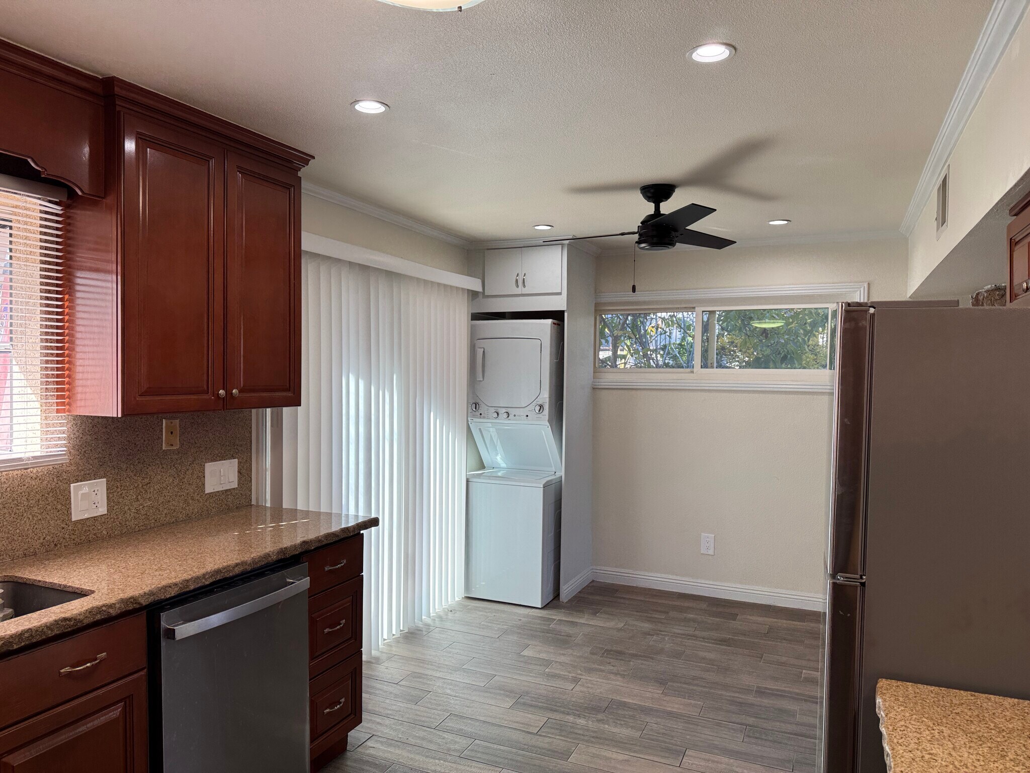 Building Photo - 11256 San Lucas Dr