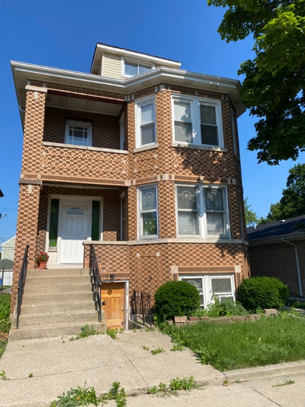 Building Photo - 3755 S Winchester Ave